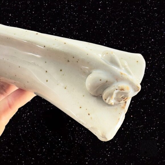 Hand Made Art Pottery Primitive Style Wall Mounted Vase Wall Pocket 2018 Signed - Picture 10 of 16